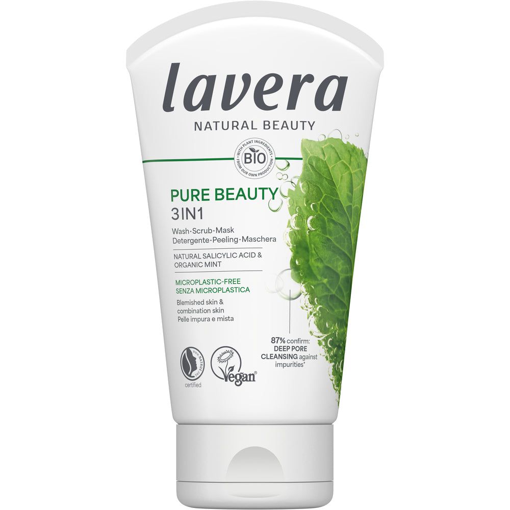 Lavera Pure Beauty 3in1; valkoinen tuubi Lavera Pure Beauty 3-in-1 -pesu-, kuorinta- ja naamiotuotetta; matta valkoinen muovi vihreällä lehtikuvituksella etiketin oikealla puolella; yksinkertainen musta ja vihreä groteskikirjasin, tuotenimi lihavoituna; luettavat tiedot: luonnollinen salisyylihappo, luomuminttu, vegaaninen koostumus, epäpuhtaalle ja yhdistelmäiholle; tausta tasainen, ei ihmisiä tai käsiä.