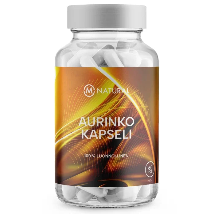 M-Natural Aurinkokapseli: läpinäkyvä muovipurkki, jossa valkoisia kapseleita ja valkoinen kierrekorkki; mattapintaisessa etiketissä oranssi-keltainen abstrakti kuvio ja groteskiteksti "AURINKO KAPSELI", "100% luonnollinen" sekä "60 pcs"; tausta on valkoinen, tuote kuvattu suoraan edestä, ei ihmisiä tai käsiä näkyvissä.