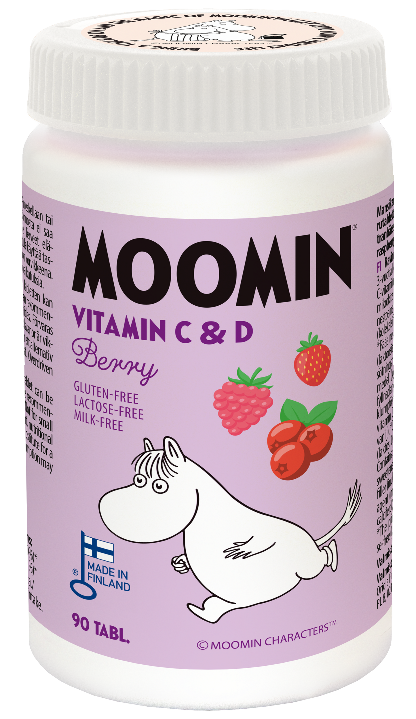Moomin® C+D-vitamiini Berry; pullo Muumi C+D-vitamiini Berry -tabletteja pystyssä; pullo valkoista muovia mattapinnalla ja kierrekorkilla; etiketissä värillinen Muumi-hahmo, useita marjakuvituksia sekä maininnat ”gluteeniton” ja ”maidoton”; teksti groteskikirjasimella; tausta yhtenäisen vaaleanpunainen; ei ihmisiä tai käsiä kuvassa.