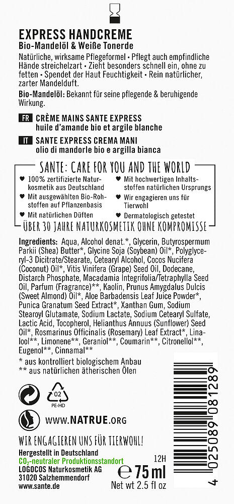 Sante Käsivoide Express; tuubi mattapinnalla, pääosin valkoinen vaimennetuin korostevärein, suorakulmainen muoto; pakkauksessa groteskitypografiaa; etiketti Express Handcreme saksaksi ja italiaksi, kuvailee luonnollista käsivoidetta manteliöljyllä, valkosavella ja hellävaraisella hoidolla; sisältää sertifioinnit, käyttöohjeet, ainesosat ja viivakoodin alaoikealla; tausta yksivärinen, ei ihmisiä tai käsiä näkyvissä; kuva otettu edestäpäin tuotteen tasolta.