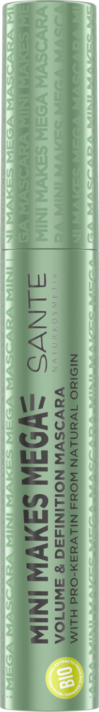 Sante Mini Makes Mega Mascara; vihreä, lieriömäinen ripsivärituubi mattapinnalla; pakkauksessa pystysuuntaista valkoista groteskitekstiä sanoin MIN WAKES MEGA SANTE volume and definition mascara with pro-keratin from natural origin; ei ihmisiä tai käsiä; tuubi kuvattu neutraalilla taustalla lähikuvassa.