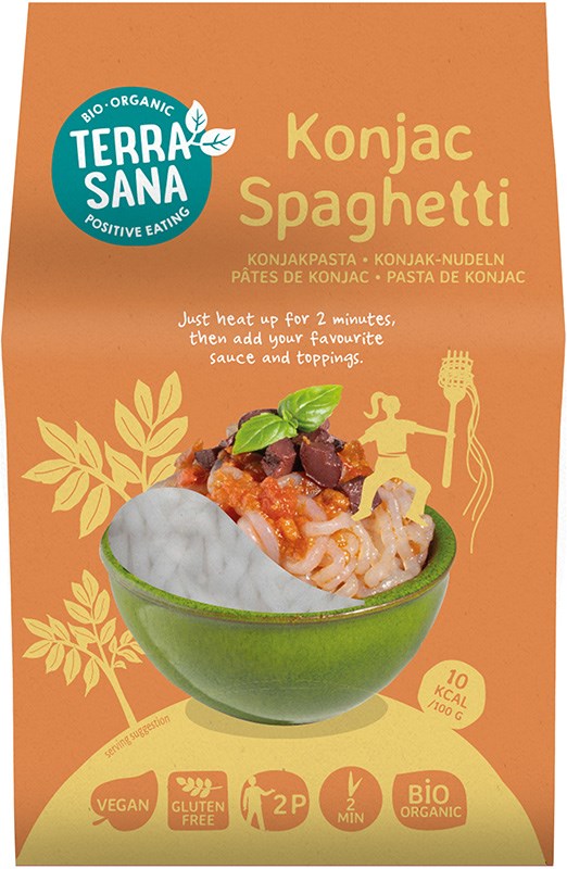 Terrasana Luomu Konjak Spaghetti; pakkaus, kuvassa vihreä kulho täynnä spagettia, kastiketta ja eloisia lisukkeita; suorakulmainen pakkaus on mattapintainen, pääväreinä valkoinen ja turkoosi; luettavassa tekstissä mainitaan vegaanisuus, gluteenittomuus, luomu, vähäkalorisuus ja sopivuus kahdelle hengelle; ei ihmisiä tai käsiä näkyvissä; tausta yksinkertainen ilman muita elementtejä.