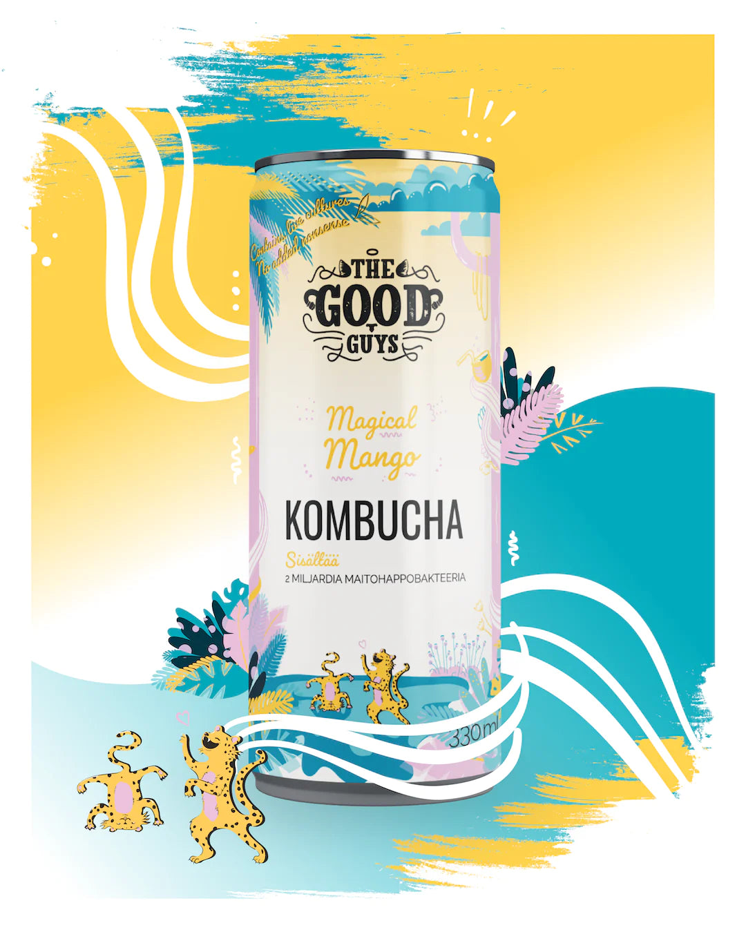 The Good Guys Luomu Kombucha Magical Mango; tölkki mattapintaisena viidakkoaiheisin kuvituksin, useita sarjakuvamaisia leopardeja; taustalla abstrakteja muotoja keltaisena, sinisenä ja valkoisena; lihavoitu groteskiteksti tuotenimessä ja mausta; lieriön muotoinen ja tavallisen kokoinen; ei ihmisiä tai käsiä, studiovalaistu tuotekuva.