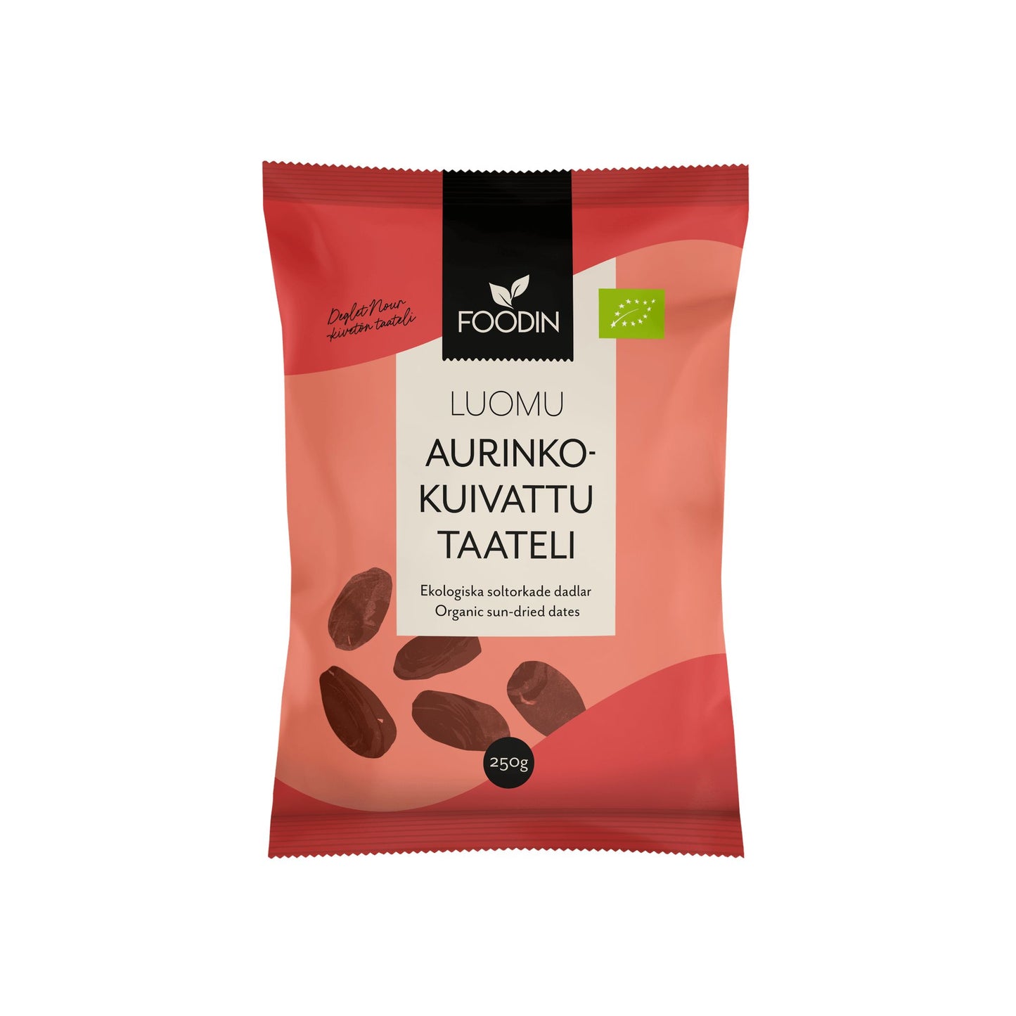 Foodin Luomu Aurinkokuivattu Taateli, 250 g; punainen ja musta pakkaus suomenkielisellä tekstillä, kuvituksena taateleita; pakkaus suorakulmainen mattapintainen ja saumattu reunoista; teksti lihavoidulla valkoisella groteskikirjasimella; vaalea tausta, keskitetty tuotekuva suoraan edestä, ei ihmisiä tai käsiä.