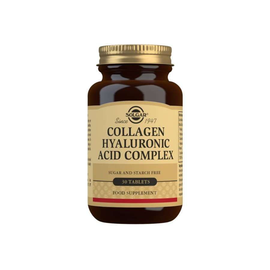 Solgar Collagen Hyaluronic Acid Complex, 30 tablettia, sokeriton ja tärkkelyksetön ravintolisä; ruskea pullo kultaisella korkilla vaalealla taustalla; mattapintainen, lieriömäinen; etiketissä suuraakkosin serif- ja groteskifontteja mustana ja kultaisena vaalealla pohjalla; ei ihmisiä, käsiä tai toimintaa; tuote sisältää hyaluronihappoa lisätueksi.