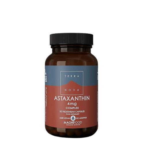 Terranova Astaksantiini 4 mg Complex; purkki mustalla korkilla ja ruskean-punaisella etiketillä; sisältää 50 vegetaarista kapselia; merkinnät 100 % vegaaninen, ei lisäaineita, luonnollinen antioksidanttituki.