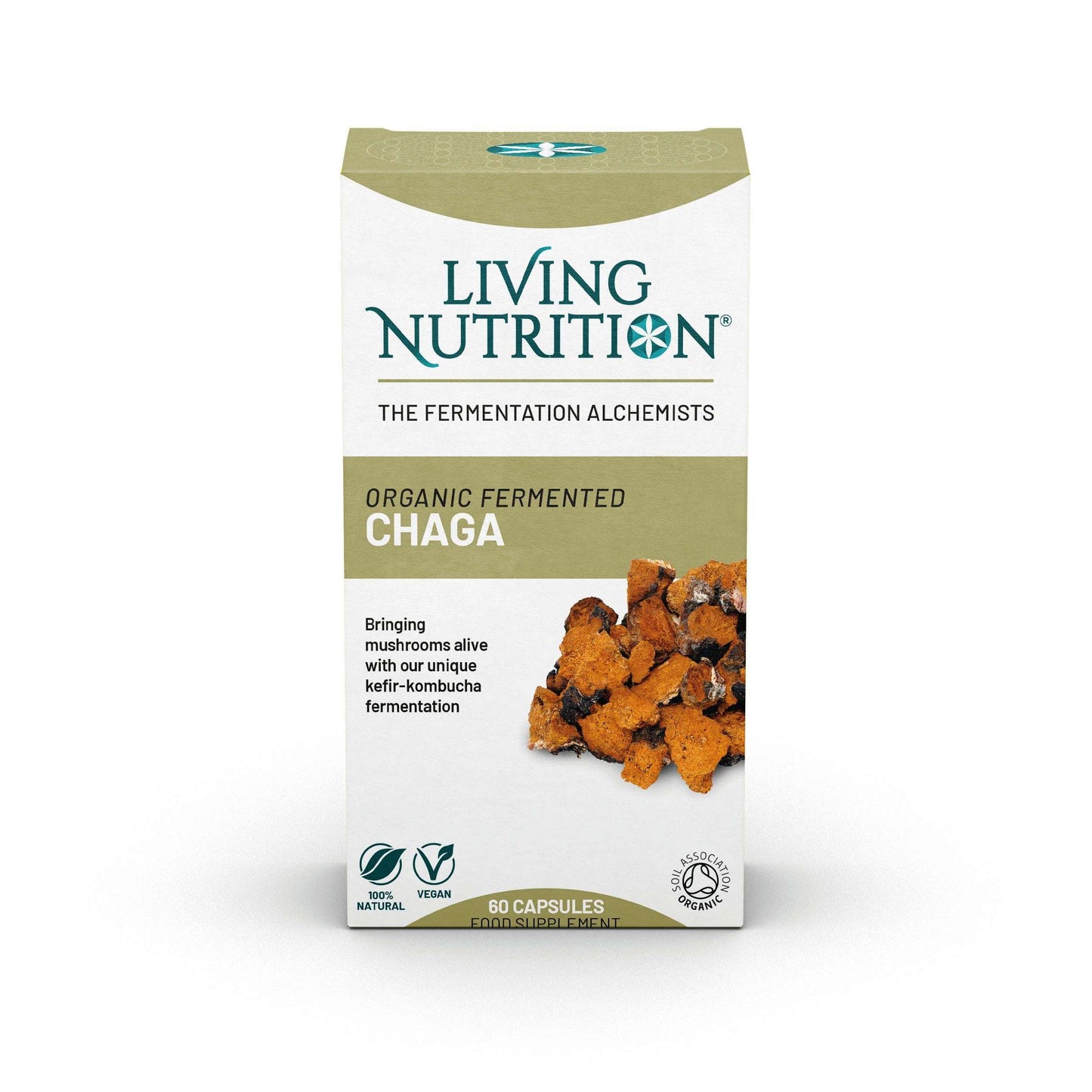 Living Nutrition Fermentoitu Chaga; laatikko Living Nutrition Organic Fermented Chaga -kapseleita, merkitty vegaaniseksi ja luomuksi, kuvituksena pakurikääpä; suorakulmainen laatikko pääosin valkoinen ruskein ja vihrein osioin; pinta mattainen; pakkauksessa groteskitekstiä eri kokoisin; etiketissä maininta "60 kasviperäistä kapselia"; ei ihmisiä tai käsiä kuvassa, neutraali tausta pehmeällä valaistuksella.