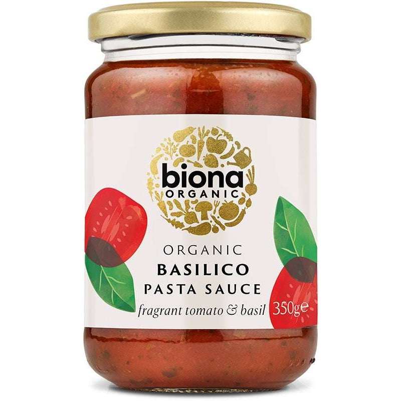 Biona Luomu Basilico Pastakastike -purkki, kultainen kansi, kirkas lasipurkki; keskitetty etiketti tomaatti- ja basilikakuvituksella, teksti "tuoksuva tomaatti & basilika, 350 g"