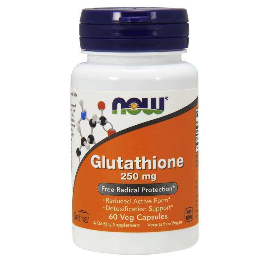NOW Glutathione 250 mg -pullo, 60 kasviskapselia; valkoinen, sylinterimäinen ja suorasivuinen muovipullo valkoisella korkilla; kiiltäväpintaisessa oranssissa etiketissä lihavoitua suuraakkosista valkoista ja sinistä tekstausvapaata tekstiä; kuvattu valkoista taustaa vasten keskitettynä, ei ihmisiä tai käsiä näkyvissä.