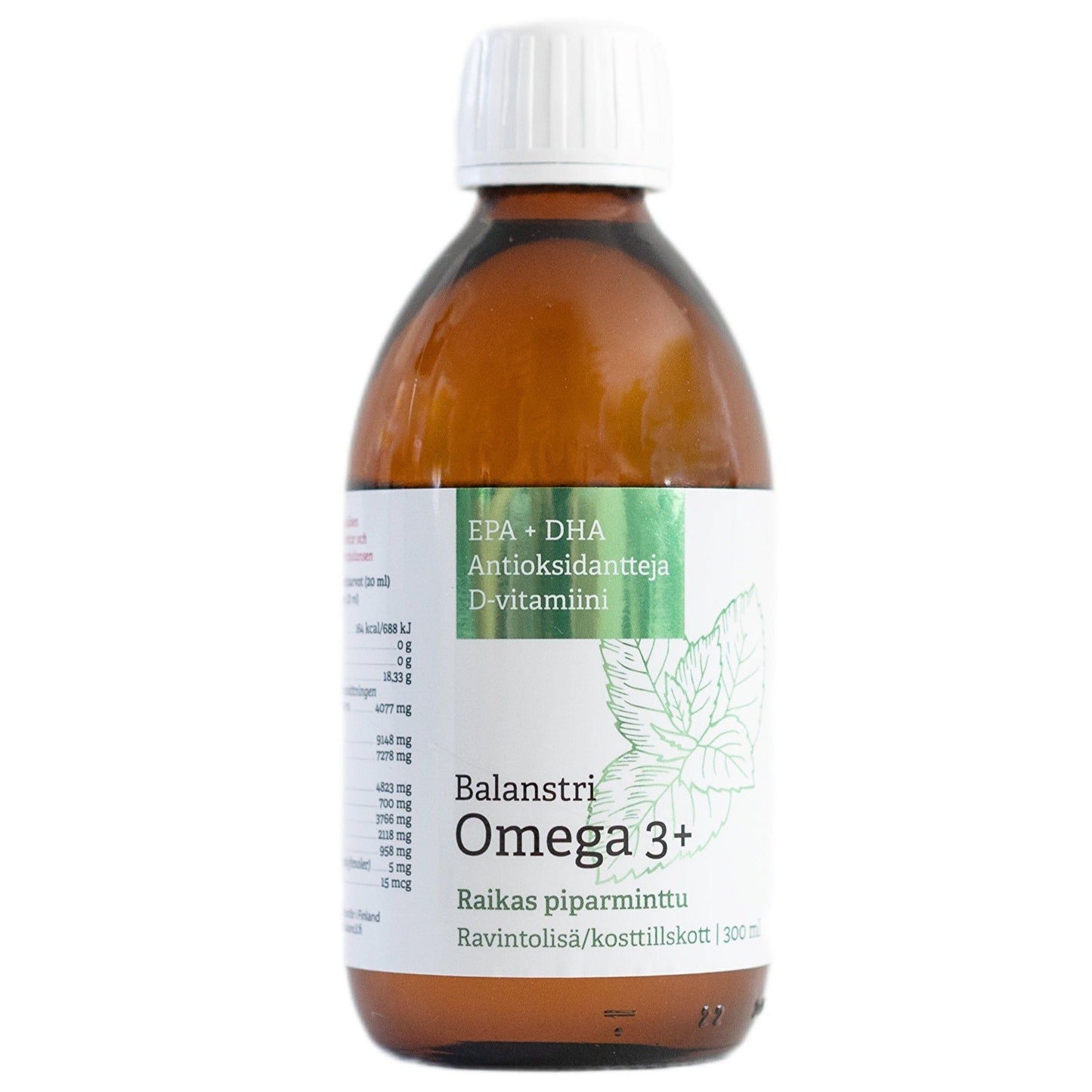 Balanstri Omega-3+, piparminttu, 300 ml; ruskea muovipullo mattapinnalla, valkoinen kierrekorkki, lieriömäinen muoto; valkoinen etiketti vihrein lehtikuvituksin, suomen- ja ruotsinkielistä groteskitekstiä, sisältää tuotenimen ja tiedot: EPA, DHA, antioksidantit, D-vitamiini; tuote kuvattu yksin vaalealla, neutraalilla taustalla.