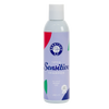 Berry OMG Calming Sensitive Shampoo, 200 ml; violetti etiketti, valkoinen korkki, punaisia ja vihreitä aksentteja; lieriömäinen pullo kirkkaasta tai hieman huurteisesta muovista, sileä pinta; monivärinen groteskiteksti etiketissä mainitsee rauhoittavan koostumuksen herkälle turkille; kuvattu edestä vaalealla taustalla.