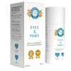 Berry OMG Eyes & Paws nestemäinen: rasia ja pullo BerryOMG Eyes & Paws -marjaöljylisäravinnetta lemmikkien kuiville silmille ja tassuille, merkitty 100 % kasviperäiseksi omega-öljyillä ja E-vitamiinilla hellävaraiseen luonnolliseen hoitoon; rasia on suorakulmainen ja mattapintainen selkeällä groteskikirjasimella; pullo on tummansävyinen tiputinkorkillinen; molemmat tuotteet neutraalia taustaa vasten tuotekuvassa.