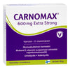 Carnomax 600 mg Extra Strong -tablettipakkaus; suomenkielinen teksti kuvailee tuotteen vegaaniseksi monivitamiiniksi urheilijoille ja senioreille; suorakulmainen, mattapintainen valkoinen pahvipakkaus violetin ja keltavihreän sävyisillä yksityiskohdilla; etiketissä vegaanimerkki; tuotenimi lihavoidulla tekstausvapaalla kirjasimella; kuvattu vaaleaa taustaa vasten, ei ihmisiä tai käsiä näkyvissä.