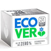 Ecover All-In-One Zero% Konetiskitabletit; pakkaus Ecover-konetiskitabletteja, sisältää 24 kääreetöntä tablettia, lihavoitua sinistä ja vihreää tekstiä, sydän-lehtilogo ja teksti All-in-one Zero% Dishwasher Tablets etuosassa; pahvipakkaus suorakaiteen muotoinen mattapinnalla; etiketissä selkeää groteskitypografiaa; tausta valkoinen; ei ihmisiä tai käsiä kuvassa, tuote kuvattu edestä.