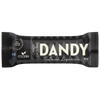 Foodin Dandy Candy Date Bar Salmiak Liquorice; musta, mattapintainen patukan kääre on suorakulmainen ryppyisin suljetuin reunoin; lihavalla valkoisella tekstillä lukee "Dandy", pienemmällä "Candy Date Bar" ja "Salmiak Liquorice"; muita mainintoja ovat "No added sugar", Foodin-merkki ja paino 35 g; kuvassa ei ihmisiä tai rekvisiittaa, tausta on yksivärinen alusta.