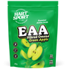 Hart-Sport EAA Green Apple; vihreä pussi Hart Sport EAA -jauhetta, virkistävä vihreän omenan maku ja kuvia viipaloiduista vihreistä omenoista etusivulla; pakkaus korostaa aminohappoja, 22 annosta ja 250 g:n nettopainoa; pussi kiiltäväpintainen uudelleensuljettavalla yläreunalla, lihavoitua valkoista ja tummaa tekstiä; tausta tasainen valkoinen, tuote keskitettynä, ei ihmisiä tai käsiä näkyvissä.