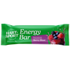Hart-Sport Energy Bar Berry Blast; suorakaiteen muotoinen kiiltävä vihreä kääre tekstillä ”Hart Sport Energy Bar” ja ”Berry Blast”, kuvituksena vadelmia, mustikoita ja karhunvatukoita mehuroiskein; makukuvaus ja paino (35 g) painettu selkeästi; groteskikirjasin valkoisena ja violettina erottuu vihreää taustaa vasten; ei ihmisiä tai käsiä; tuote kuvattu neutraalilla alustalla.