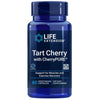 Life Extension Tart Cherry with CherryPURE®; sininen pullo Life Extension Tart Cherry with CherryPURE -ravintolisää, sisältää 60 kasvipohjaista kapselia; lieriömäinen muovipullo kiiltäväpinnalla ja vastaava sininen kierrekansi; etuetiketissä valkoista ja punaista groteskitypografiaa tummalla pohjalla; etiketti korostaa hapankirsikan tukea lihaksille ja liikunnasta palautumiselle; kuvattu vaaleaa taustaa vasten ilman ihmisiä tai käsiä.
