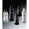 Madara AGE PRO Smooth Day Cream; viisi mustavalkoista Mádara-ihonhoitopulloa, merkitty Age Pro Hydra Firm, Age Pro Renew, Age Pro Contour, Age Pro Intense ja Age Pro Smooth, on aseteltu vinoittain; pullot ovat sylinterinmuotoisia matta- ja kiiltäväpintaisin osin; etiketeissä yksinkertaista groteskityyppiä valkoisella mustaa taustaa vasten; ei ihmisiä tai käsiä näkyvissä; kuva on kuvattu tummaa liukuväritaustaa vasten.
