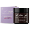 Moi Forest Microbiome Magic Face Cream; 50 ml purkki Moi Forest Microbiome Magic -kasvovoidetta violetin ja valkoisen pakkauksen vieressä; purkissa valkoinen kansi ja lieriömäinen muoto, molemmat mattapintaisia; groteskityypografia pakkauksessa; luettavassa etiketissä teksti Renew & Repair, metsän mikrobit ja ihon mikrobiomi; tausta yksinkertainen, ei ihmisiä tai käsiä.