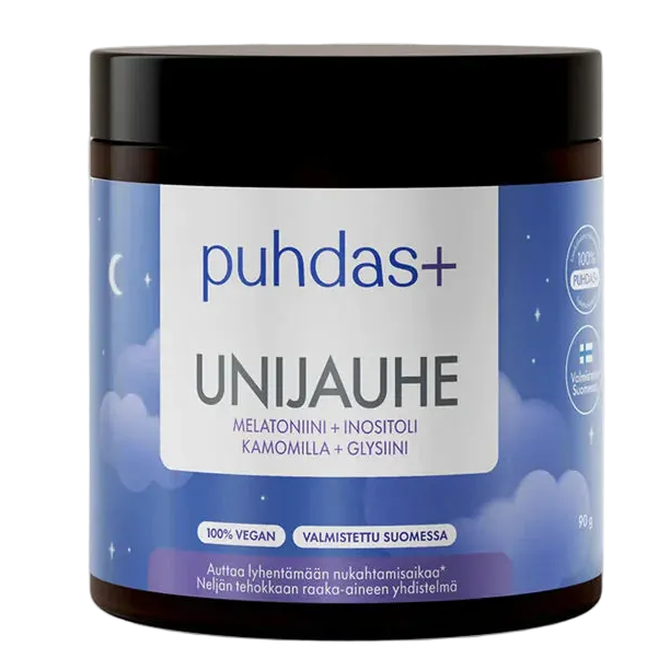 puhdas+ Unijauhe, 90 g; lieriömäinen muovipurkki, mattapinta, valkoinen kierrekansi; sininen etiketti, jossa valkoisia pilviä ja keltaisia tähtiä sekä groteskityyppiä; luettavissa tuotenimi, melatoniini, inositoli, kamomilla, glysiini, vegaaninen ravintolisä, valmistettu Suomessa; ei ihmisiä tai muuta rekvisiittaa; vaalea studiotausta.