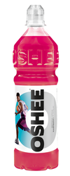OSHEE Isotonic Raspberry 6-pack; pullo vaaleanpunaista OSHEE-urheilujuomaa vadelman maussa, etiketissä koripalloilija sekä tehostettu nesteytys aktiiviseen elämäntapaan; kirkas muovipullo mattapinnalla, lieriömäinen muoto ja uritettu kierrekorkki; kiiltävässä painetussa etiketissä kuva liikkeessä olevasta koripalloilijasta; sana ”OSHEE” lihavoiduin, tikkukirjasin versaalikirjaimin; tausta tasainen valkoinen, ei ihmisiä tai käsiä kuvassa; puhdas studiotuotekuva.