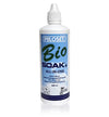 PIILOSET Bio SOAK+ ALL-IN-ONE -piilolinssineste, 360 ml; valkoinen muovipullo teräväkärkisellä korkilla; etiketissä sinisiä ja vihreitä elementtejä sekä mustaa ja sinistä groteskitekstiä piilolinssien puhdistuksesta; pinta mattainen; ei ihmisiä tai käsiä kuvassa, tausta yhtenäinen; kuva on lähikuva pakkauksesta.
