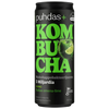 Puhdas+ Luomu Kombucha Raikas Omena-Lime; musta tölkki kirkkaanvihreällä tekstillä, kuvassa limelohko, merkitty omena-lime-makuiseksi ja sisältää 5 miljardia probioottia; mattapintainen sylinterinmuotoinen alumiinitölkki, 330 ml merkitty alaosassa; kirjasin on lihavoitu ja groteski; tausta valkoinen, ei ihmisiä tai käsiä näkyvissä.