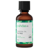 puhdas+ Essential Oil Tea Tree -pullo, ruskea, vihreä ja valkoinen pakkaus, sisältää 50 ml puhdasta teepuueteeristä öljyä; pullo sylinterimäinen kiiltäväpinnalla ja valkoisella korkilla; etikettiteksti tekstausvapaata fonttia, pääosin pienaakkosin; tuote kuvattu valkoista taustaa vasten, ei ihmisiä tai rekvisiittaa näkyvissä.