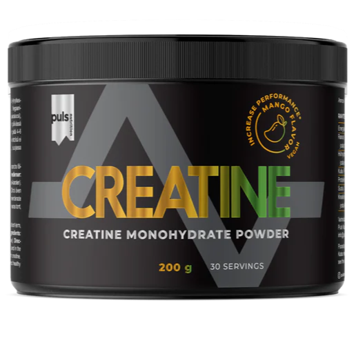 Puls Creatine, maku Mango; musta lieriömäinen mattapintainen muovipurkki; etuetiketissä kulta- ja vihreäsävyistä tekstiä CREATINE Creatine Monohydrate Powder, 200g, 30 annosta; taustalla suuri harmaa kirjain A ja yksinkertainen suorituskykyikoni; lihavoitu groteskifontti; kuvattu valkoisella taustalla ilman ihmisiä tai käsiä.