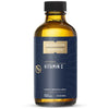 Quicksilver Liposomal Vitamin C; ruskea lasipullo mustalla muovisella kannella, lieriömäinen muoto, kiiltäväpinta; etuetiketti valkoinen musta- ja kultasävyisin groteskikirjaimin, selkeät tuotetiedot: Quicksilver Scientific Liposomal Vitamin C, erittäin biosaatavaa C-vitamiinia, 4 fl oz (120 ml), ravintolisä; vaalea tausta, studiotuotekuva, ei ihmisiä tai käsiä.