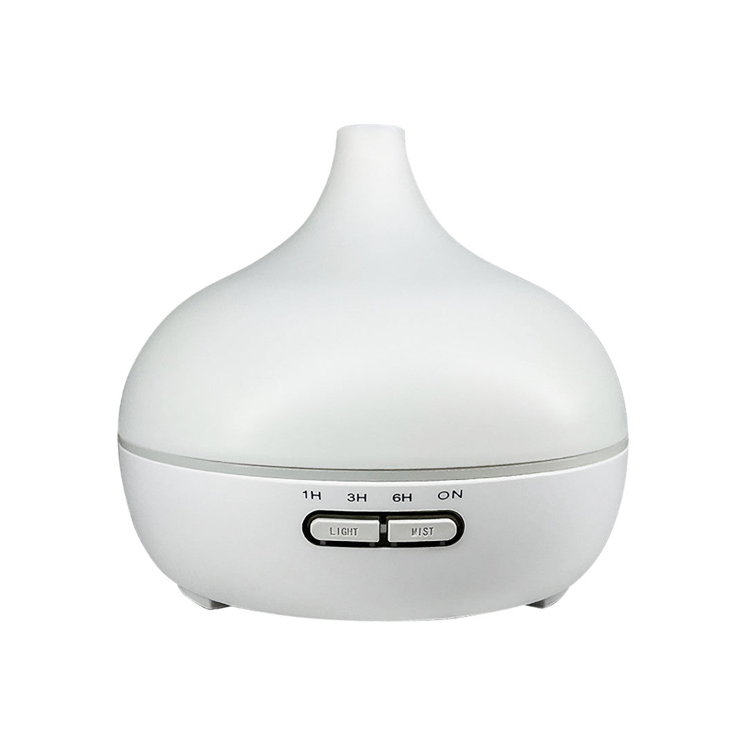 Salt Aroom Suola-Aroma Diffuuseri Aava; valkoinen eteerisen öljyn diffuusori, jossa pyöristetty mattapintainen runko ja kärjekäs yläosa; etupuolella neljä painiketta, joissa lukee groteskitekstillä LIGHT, MIST, 1H, 3H, 6H ja ON; laitteessa ei näkyvää merkkiä eikä pakkausta; tausta neutraali, ei ihmisiä tai käsiä kuvassa.