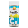Sana-sol Kalsium + D-vitamiini -purutabletit, sitruunanmakuiset, sylinterimäisessä muovipullossa valkoisella kierrekorkilla; pinta kiiltävä; etiketissä värikkäitä kuvia sitruunoista ja tableteista, keltainen väritys ja lihavoitu groteskiteksti; kuva otettu valkoista taustaa vasten, ei ihmisiä eikä muita esineitä näkyvissä.