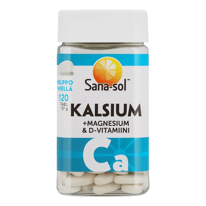 Sana-sol Kalsium + Magnesium & D-vitamiini -pullo, 120 tablettia; valkoinen, kiiltäväpintainen muovipullo sinisellä korkilla; sinisessä ja valkoisessa etiketissä sitruunanviipalekuvitus sekä lihavoitua tekstausvapaata tekstiä, osin norjaksi; valkoisia soikeita tabletteja näkyvissä pullon vieressä yksiväristä pintaa vasten, ei ihmisiä tai käsiä näkyvissä.