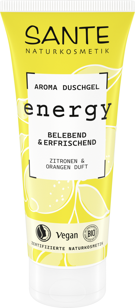 Sante Energy Suihkugeeli; keltainen ja valkoinen tuubi Sante Naturkosmetik Aroma Duschgel Energy -suihkugeeliä sitruunakuvituksin; muovipakkaus läppäkorkilla, pinta matta; luettavassa etiketissä tuotenimi, ”vegan”, ”certified natural cosmetics” ja maininta sitruuna-appelsiinituoksusta; groteskikirjasin etiketissä; tausta tasainen ja neutraali, ei ihmisiä tai käsiä kuvassa.