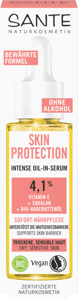 Sante Skin Protection Kasvoseerumi; pullo intensiiviöljyseerumia skvalaanilla, ruusunmarjaöljyllä, 4,1 % E-vitamiinilla ja väittämällä alkoholittomuudesta; pakkaus on kirkasta lasia sylinterinmuotoisena valkoisella pumppuannostelijalla; etikettiteksti painettu groteskikirjasimin valkoiselle etiketille korosteväirein; ei ihmisiä näkyvissä; kuvattu yksivärisellä taustalla; vegaaninen, luomukaava sopii kuivalle, herkälle iholle.