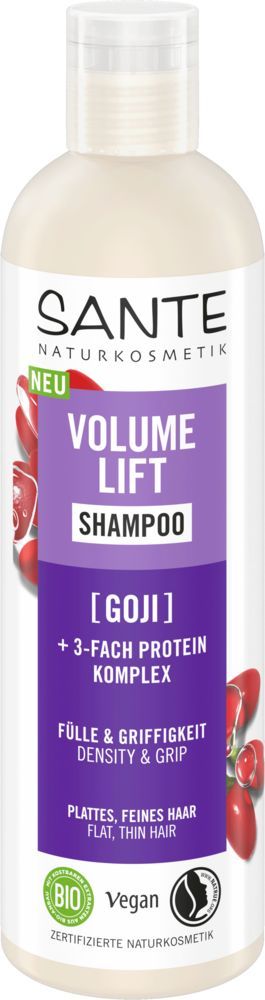 Sante Volume Lift Shampoo; pullo goji-marjoilla rikastettua shampoota, suunniteltu ohuille, litteille hiuksille; sylinterinmuotoinen muovipakkaus mattapinnalla; valkoinen tausta ja kontrastisia värielementtejä etuetiketissä; huomattava etikettiteksti korostaa tiheyttä ja pitoa, vegaanisuutta ja sertifioitua luonnonkosmetiikkaa; kuvia goji-marjoista; ei ihmisiä tai muita esineitä näkyvissä, tausta yksivärinen.