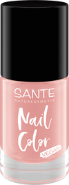 Sante Kynsilakka; vaaleanpunainen pullo Sante Naturkosmetik -vegaanista kynsilakkaa mustalla lieriömäisellä kannella; pullo kiiltäväpintainen, lyhyt ja pyöreähkö muoto, todennäköisesti lasia tai muovia; etuetiketissä Nail Color ja VEGAN isoin kirjaimin, lihavoituna valkoisena groteskitekstinä; tuote yksin neutraalilla taustalla ilman muita esineitä.