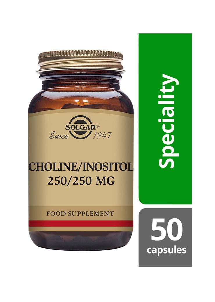 Solgar Koliini Inositoli 250/250 mg -pullo, ruskea lasi, kultainen muovikierrekorkki; vihreä-harmaa "Specialty"-nauha, 50 kapselia, musta antiikva- ja groteskiteksti mattapaperietiketissä