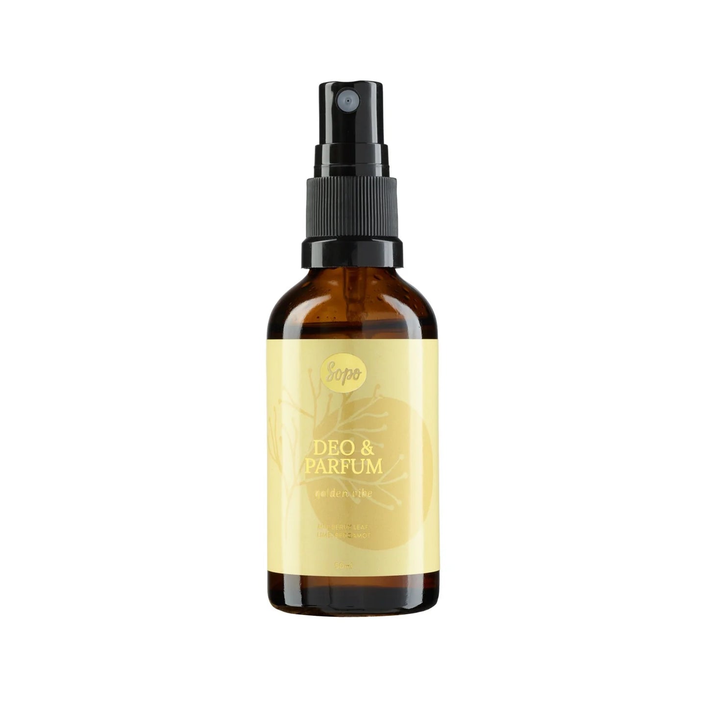 Sopo Deo & Parfum Golden Vibe; ruskea lasinen suihkepullo, jossa keltainen etiketti tekstillä ”DEO & PARFUM”; pullo lieriömäinen kiiltäväpintainen, musta muovinen suihkesuutin; etiketissä lihavoitua versaaligroteskia; tuote keskitettynä tasaisella valkoisella taustalla; ei ihmisiä tai käsiä kuvassa.