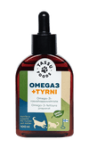 Pullo, jossa lukee Omega 3 + Tyrni Tassu Foodsilta, tippakorkilla, kuvakkeina koira ja kissa sekä tekstiä suomeksi ja ruotsiksi; tumma lasipullo sisältää 100 ml; etusivun etiketissä yksinkertaista groteskikirjasinta; tuotetiedot painettu valkoiseen etikettiin yhdessä lemmikkikäyttöön viittaavien kuvakkeiden kanssa; ei ihmisiä tai ympäristöä kuvassa. 100 ml:n GMO-vapaa pullo sisältää arvokasta tyrniöljyä lemmikeille.
