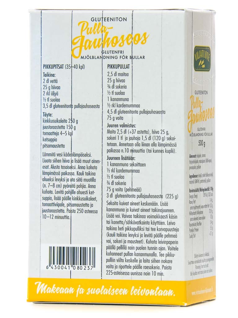Suorakaiteen muotoinen Kylän Mylly Gluten-Free Bun Flour Mix -laatikko mattapinnalla, pääväreinä valkoinen ja oranssi; laatikossa selkeää groteskitekstiä mustana ja oranssina; luettava sivupaneeli näyttää ravintotietoja, raaka-aineita ja leivontaohjeita suomeksi ja ruotsiksi; tausta yksinkertainen, ei ihmisiä tai toimintaa näkyvissä.