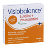 Visiobalance; pakkaus Visiobalance Lutein + Zeaxanthin -tabletteja; valkoinen ja oranssi laatikko mattapintaisesta pahvista, suorakaiteen muotoinen, suomenkielinen teksti groteskifontilla; etuosassa vihreä vegaanimerkki; numero 60 ilmoittaa tablettimäärän; luteiini ja tseaksantiini mainittu isommalla lihavoidulla tekstillä; ei ihmisiä tai käsiä; neutraali tausta.
