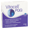 Vitacell PQQ -ravintolisätabletit; suomenkielistä tekstiä, aivokuvitus sekä "Made in Finland" -logo; pakkauksessa 60 tablettia (15 g), monivärisiä korostuksia ja tunnistettava violetti brändiväri; suorakulmainen, kiiltäväpintainen pahvipakkaus, pääväri valkoinen; groteskifontit eri kokoina; vaalea tausta, ei ihmisiä; kuvassa vain pakkauksen etupaneeli.