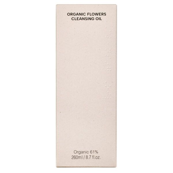 Whamisa Organic Flowers Cleansing Oil; beige suorakaiteen muotoinen rasia tekstillä ”Organic Flowers Cleansing Oil”, pelkistetty ulkoasu yksinkertaisella mustalla tekstillä; rasia mattapintaista kartonkia, etupaneelissa teksti ”Organic 61%” ja ”260ml / 8.7 fl. oz.”; typografia suoraviivaista groteskia, kaikki mustana ilman koristeellisia grafiikoita; ei ihmisiä tai muita esineitä, tausta tasainen valkoinen.