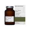 Bone + Muscle Support -pullo Wild Nutritionilta, immuniteettia ja rustoa tukevat hyödyt, pakkauksensa edessä, sisältää 90 kapselia; pullo sylinterimäinen mattahopeisella korkilla; suorakulmainen pakkaus valkoisin ja harmain sävyin, minimalistista mustaa tekstausvapaata kirjasinta; molemmat esineet vaalealla taustalla; ei ihmisiä tai käsiä näkyvissä.