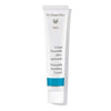 Dr. Hauschka Med Potentilla Akuuttivoide; valkoinen tuubi tekstillä "Dr. Hauschka Med Potentilla Soothing Cream" sinisin ja hopeanvärisin korostuksin seisoo pystyssä valkoisella taustalla, korostaen rauhoittavaa ja lempeää koostumusta; tuubi lieriömäinen sileää muovia mattapinnalla; etiketissä yksinkertaista mustaa ja sinistä groteskitekstiä; vain tuotenimi luettavissa etiketissä; ei ihmisiä tai käsiä kuvassa.