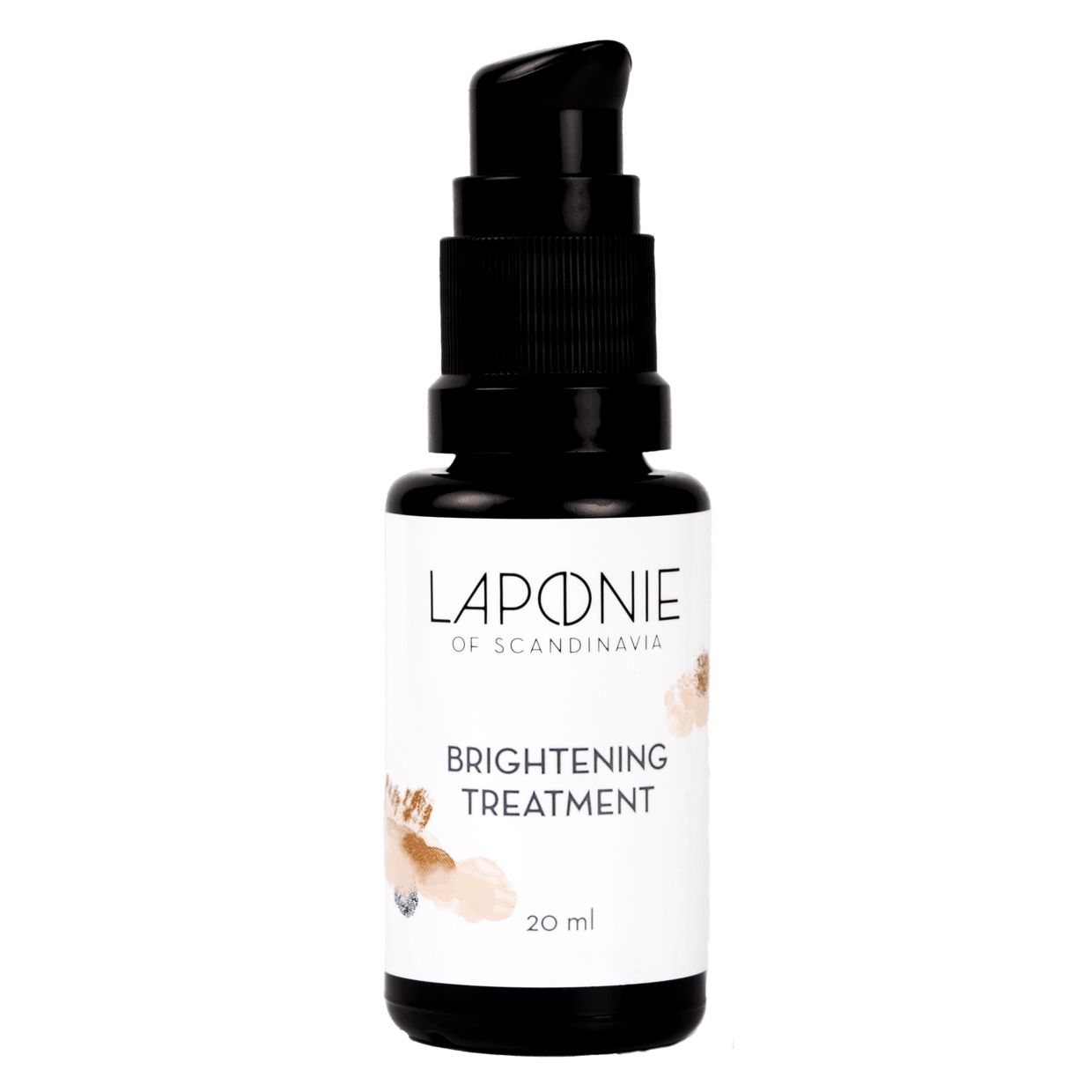 Laponie of Scandinavia Kirkastava seerumi; pieni musta pumppupullo tekstillä "Laponie of Scandinavia Brightening Treatment 20 ml" valkoisella taustalla; pullo sylinterinmuotoinen mattapintaisena mustalla muovipumpulla; etiketin teksti yksinkertaisella groteskikirjasimella ja vähäisin kuvituksin; kuvattu suoraan edestä, ei ihmisiä tai käsiä kuvassa.