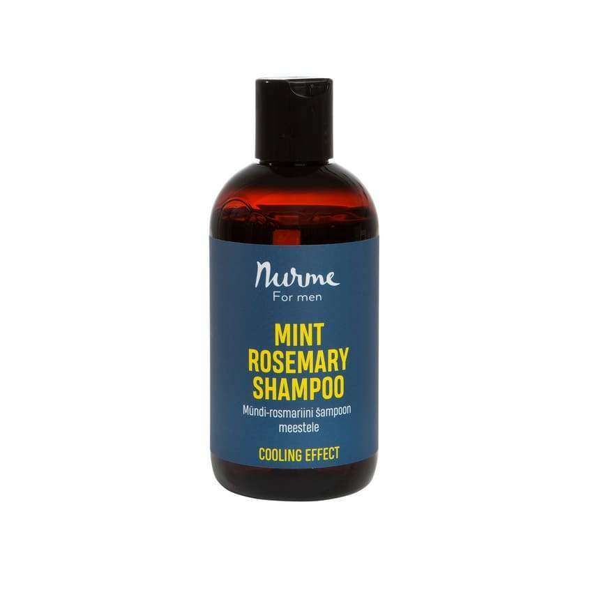 Nurme For Men Mint Rosemary Shampoo -shampoo, viilentävä vaikutus; ruskea muovipullo mustalla korkilla vaalealla taustalla; sileä, mattapintainen, lieriömäinen pullo kaltevin olkapäin; etiketissä lihavoitua valkoista lohkotekstiä ja pienempää tekstiä tuotetiedoille; suoraviivainen, edestäpäin kuvattu tuotekuva, ei ihmisiä tai käsiä.