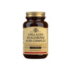 Solgar Collagen Hyaluronic Acid Complex, 30 tablettia, sokeriton ja tärkkelyksetön ravintolisä; ruskea pullo kultaisella korkilla vaalealla taustalla; mattapintainen, lieriömäinen; etiketissä suuraakkosin serif- ja groteskifontteja mustana ja kultaisena vaalealla pohjalla; ei ihmisiä, käsiä tai toimintaa; tuote sisältää hyaluronihappoa lisätueksi.